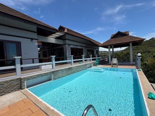For sale 5 ベッドルーム villa in Ko Samui, Surat Thani