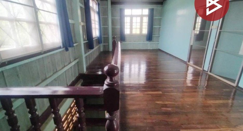 Продажа 4 спальни дом в Mueang Uttaradit, Уттарадит