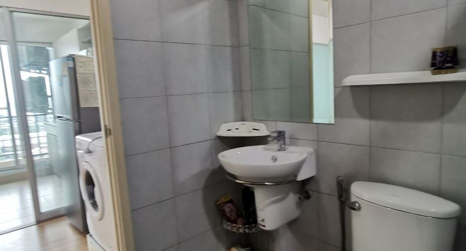 Wohnung zur Miete mit 1 Zimmer in Bang Sue, Bangkok