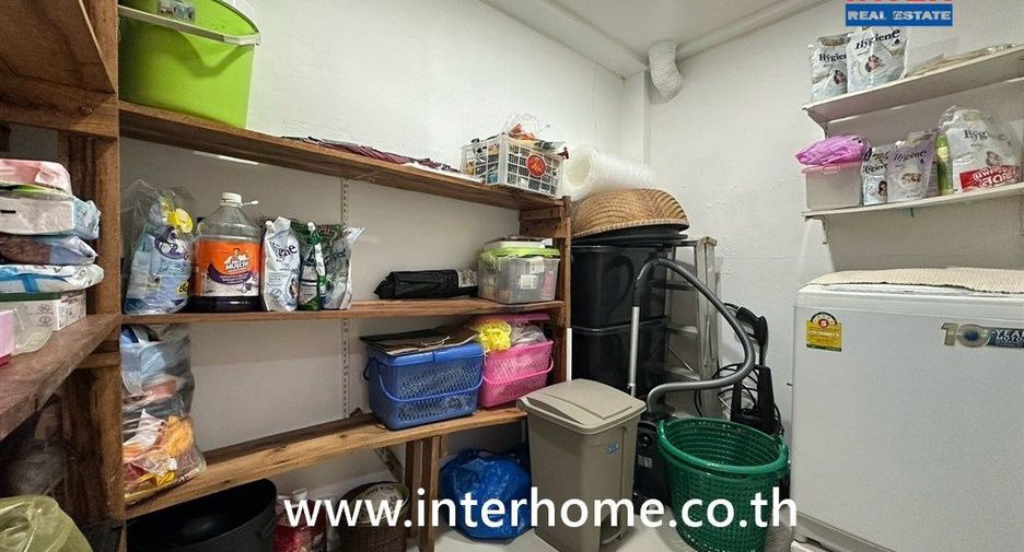For sale 3 bedrooms house in Khlong Luang, Pathum Thani