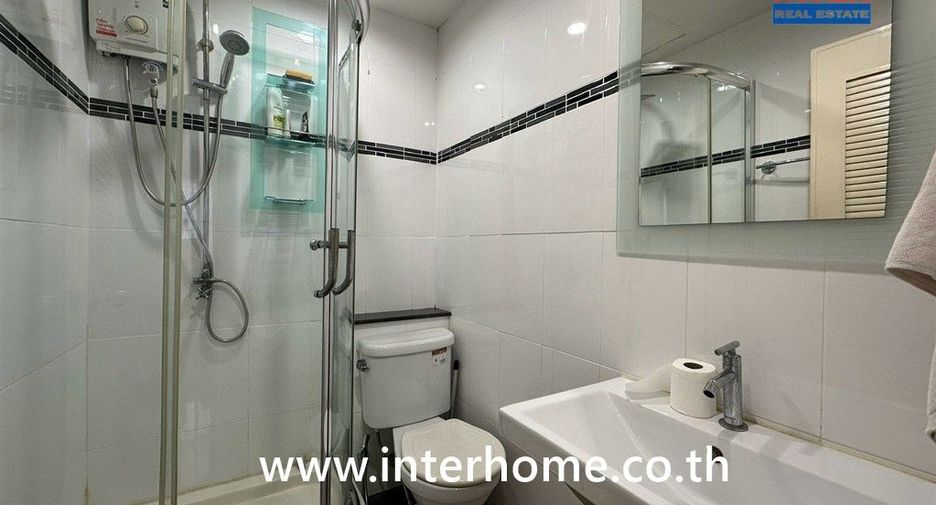 For sale 3 bedrooms house in Khlong Luang, Pathum Thani