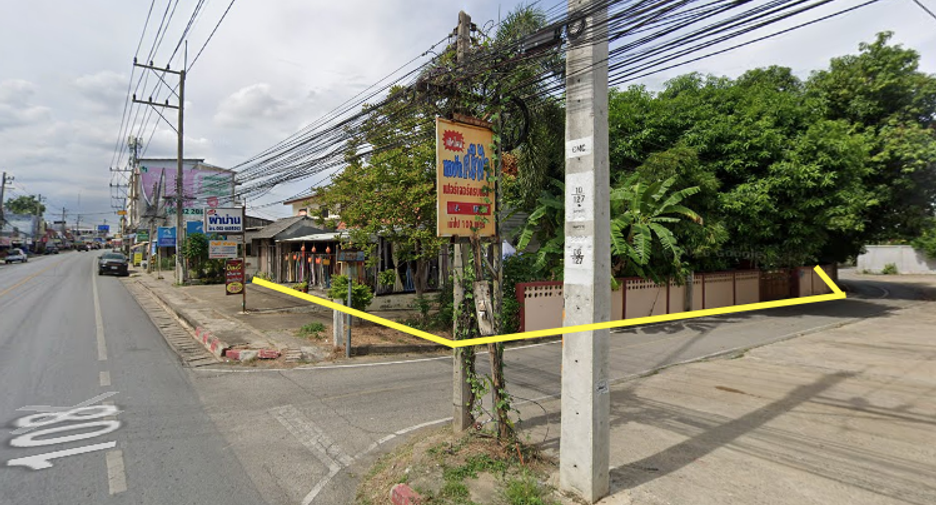 For rent and for sale 2 bedrooms retail Space in Hang Dong, Chiang Mai