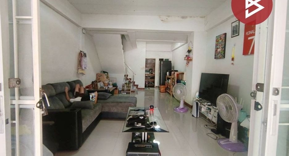 Casa adosada en venta de 2 habitaciones en Bang Sao Thong, Samut Prakan