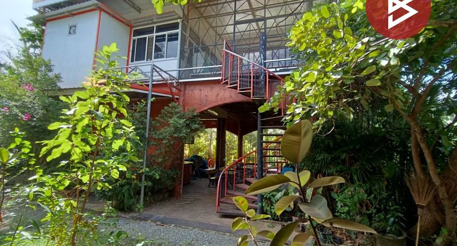 For sale land in Song Phi Nong, Suphan Buri
