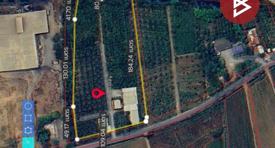 For sale land in Song Phi Nong, Suphan Buri