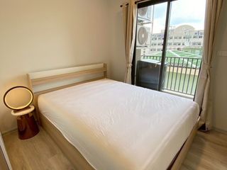À louer 1 chambre condo à Huai Khwang, Bangkok