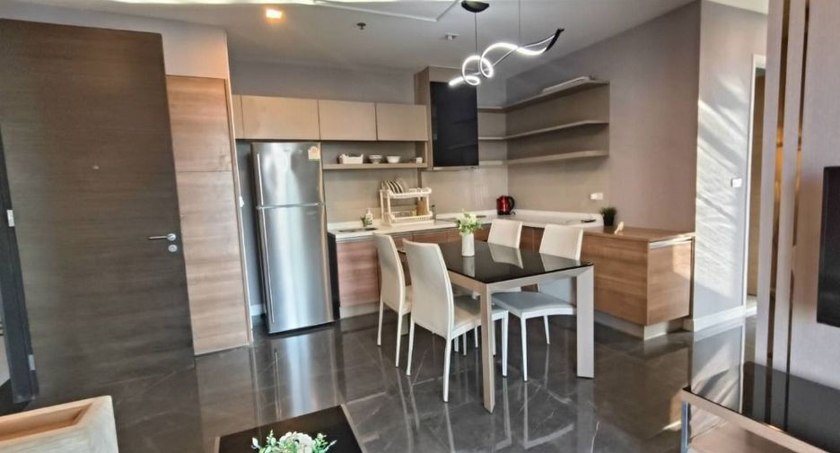 For rent and for sale 2 bedrooms condo in Phra Khanong, Bangkok