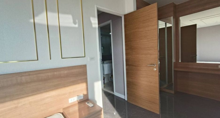 For rent and for sale 2 bedrooms condo in Phra Khanong, Bangkok
