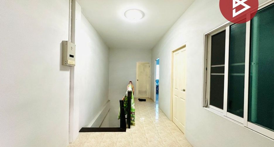 Reihenhaus zum Kauf mit 3 Zimmer in Mueang Samut Sakhon, Samut Sakhon