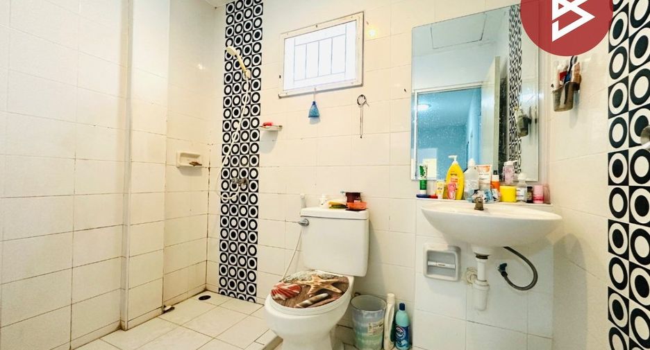 Reihenhaus zum Kauf mit 3 Zimmer in Mueang Samut Sakhon, Samut Sakhon