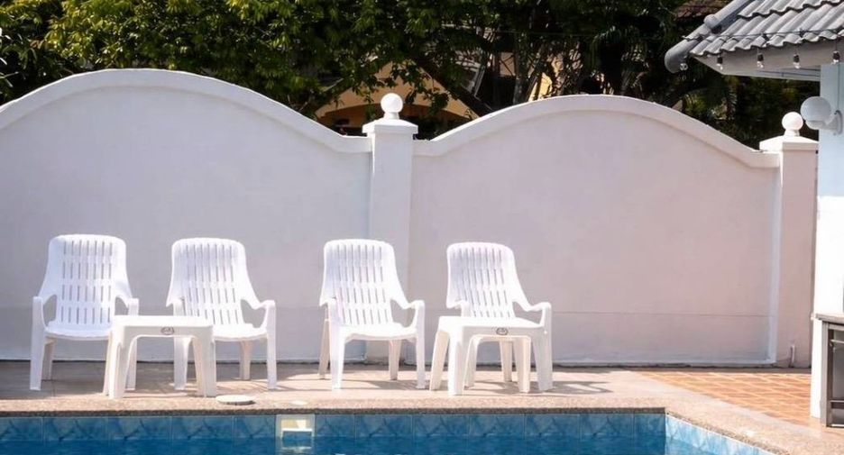 For rent and for sale 12 bedrooms house in Bang Lamung, Chonburi