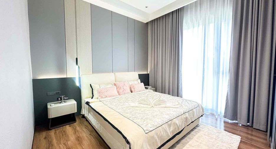 For sale 5 bedrooms villa in Bang Lamung, Chonburi