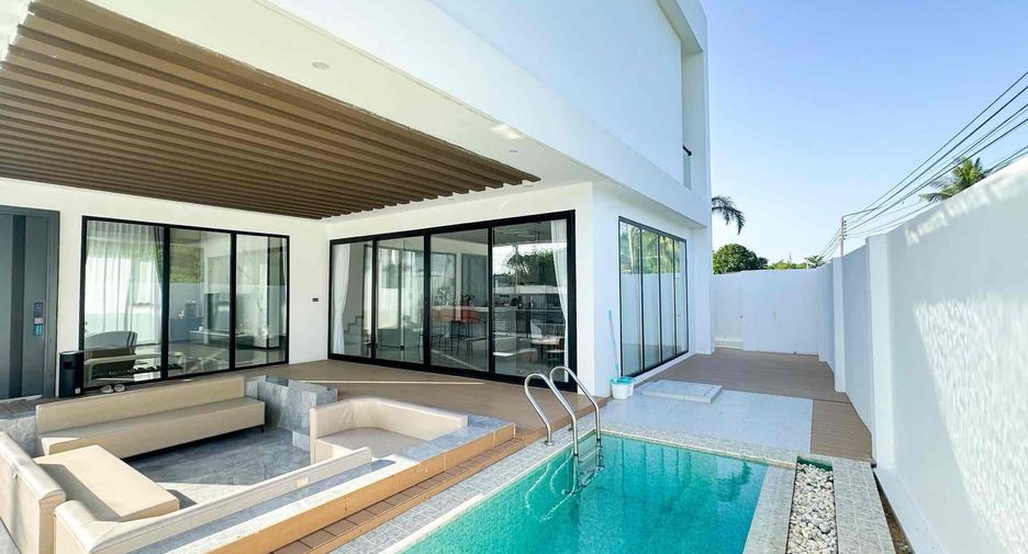 For sale 5 bedrooms villa in Bang Lamung, Chonburi