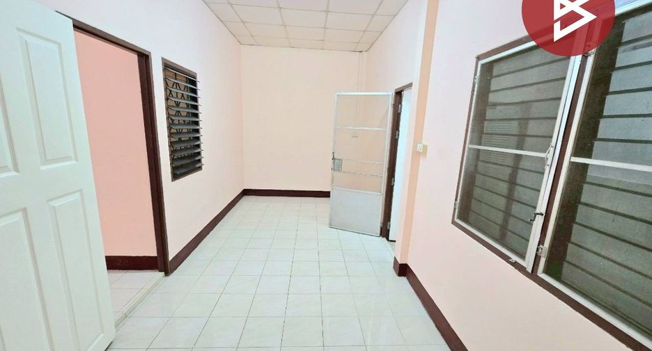 À vendre 2 chambres maison de ville à Mueang Nakhon Pathom, Nakhon Pathom