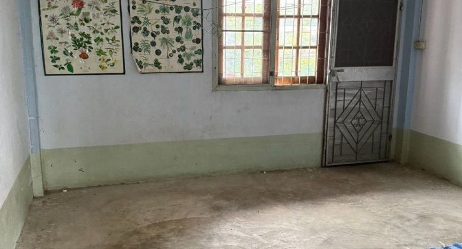 For sale 2 bedrooms townhouse in Mueang Nakhon Pathom, Nakhon Pathom