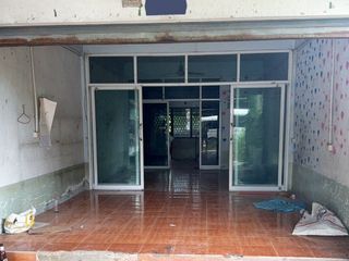 For sale 2 bedrooms townhouse in Mueang Nakhon Pathom, Nakhon Pathom