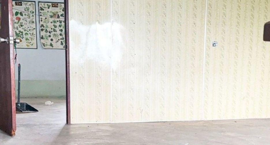 For sale 2 bedrooms townhouse in Mueang Nakhon Pathom, Nakhon Pathom