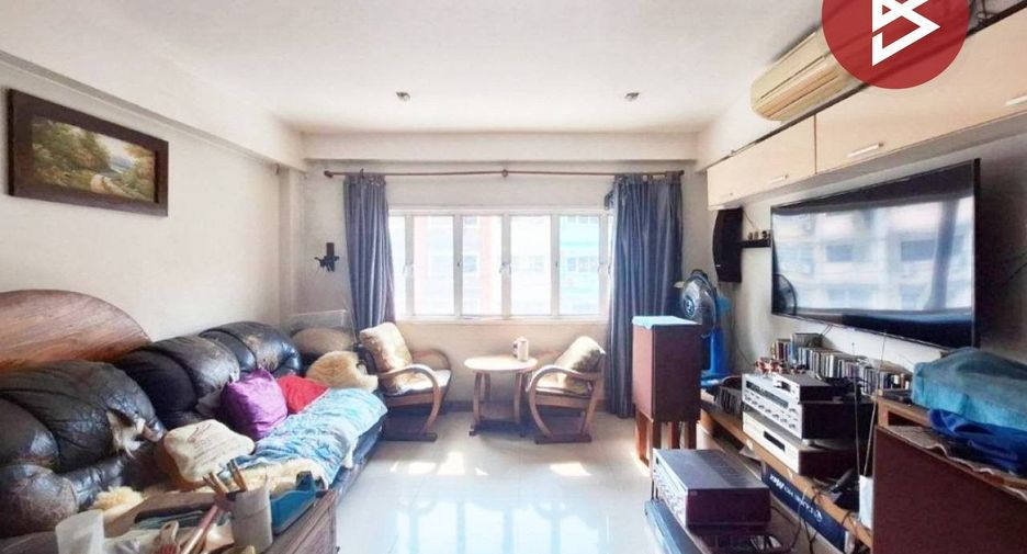Local comercial en venta de 2 habitaciones en Nong Chok, Bangkok