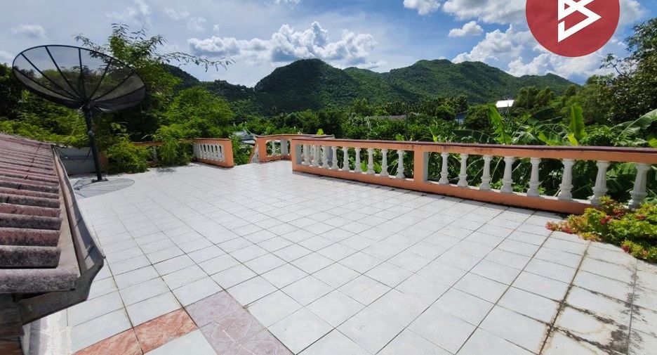For sale 4 ベッドルーム house in Tha Muang, Kanchanaburi
