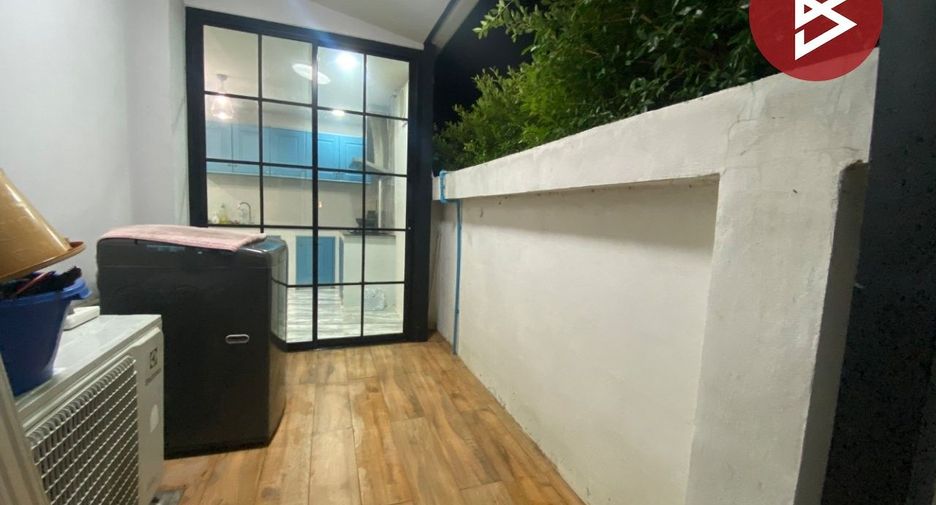 For sale 2 bedrooms house in Mueang Suphanburi, Suphan Buri