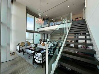 For sale 4 bedrooms condo in Sathon, Bangkok