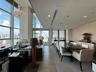 For sale 4 bedrooms condo in Sathon, Bangkok