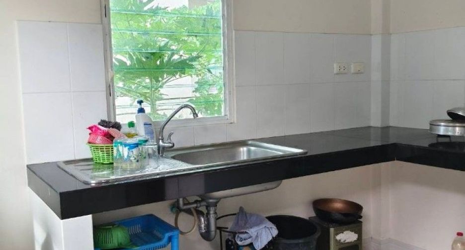 À vendre 2 chambres maison à Nong Chok, Bangkok