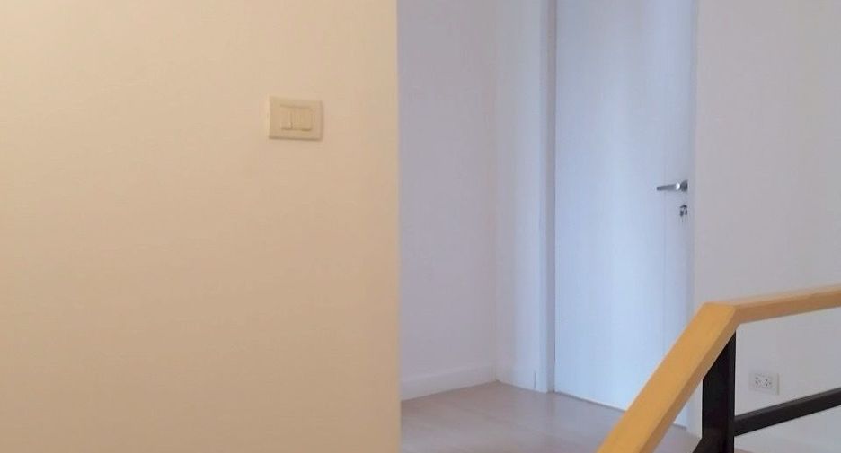 Reihenhaus zum Kauf mit 3 Zimmer in Bang Phli, Samut Prakan