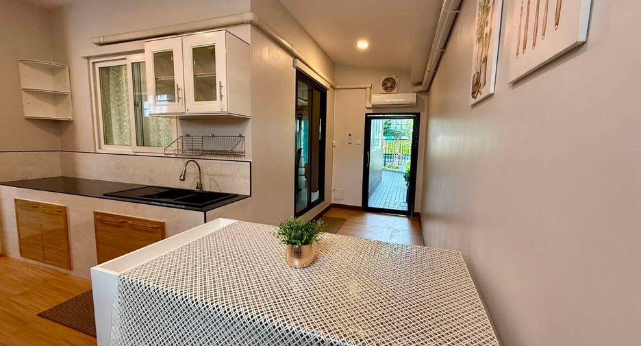 For rent 4 bedrooms house in Bang Saray, Pattaya