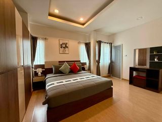For rent 4 bedrooms house in Bang Saray, Pattaya