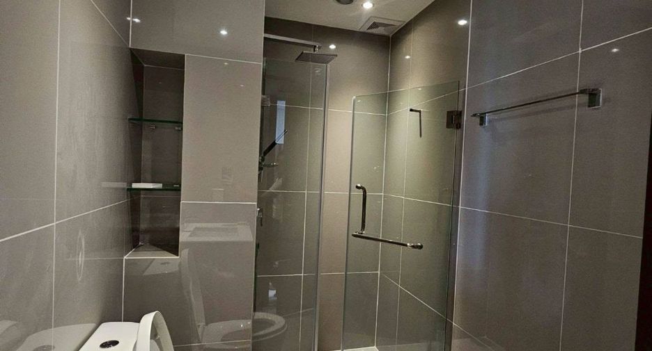 Condo en alquiler de 2 habitaciones en Watthana, Bangkok