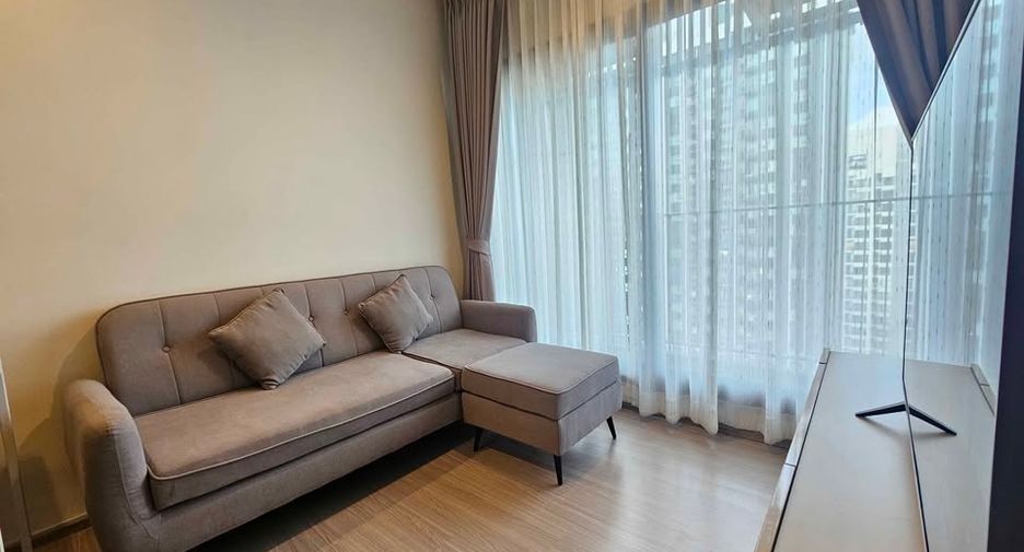 Wohnung zur Miete mit 1 Zimmer in Huai Khwang, Bangkok