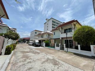 For Rent 3 Bedroom Villa In Bang Lamung, Chonburi