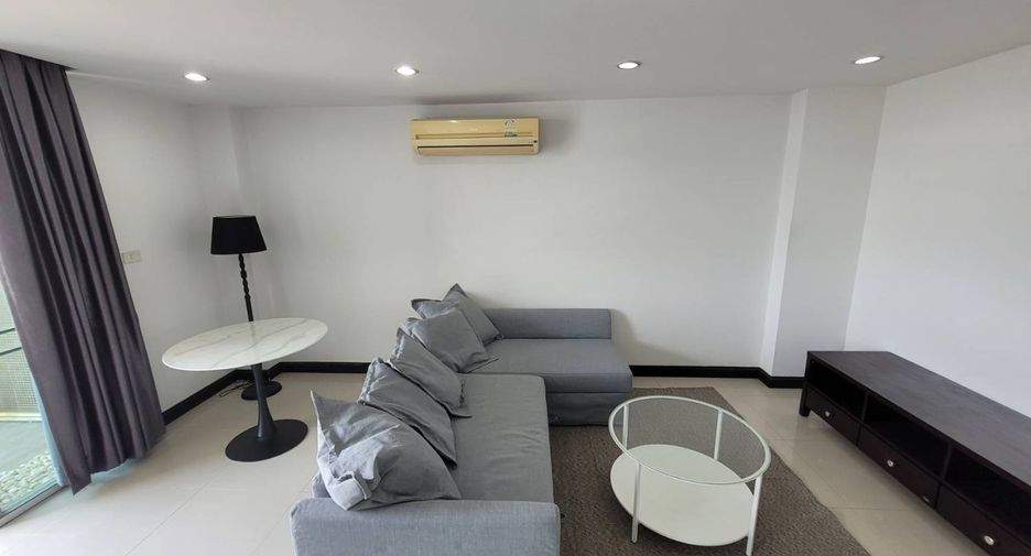 Wohnung zur Miete mit 2 Zimmer in Phra Khanong, Bangkok