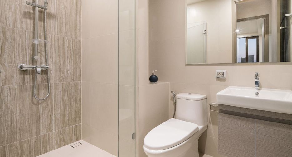 Wohnung zur Miete mit 2 Zimmer in Si Racha, Chonburi