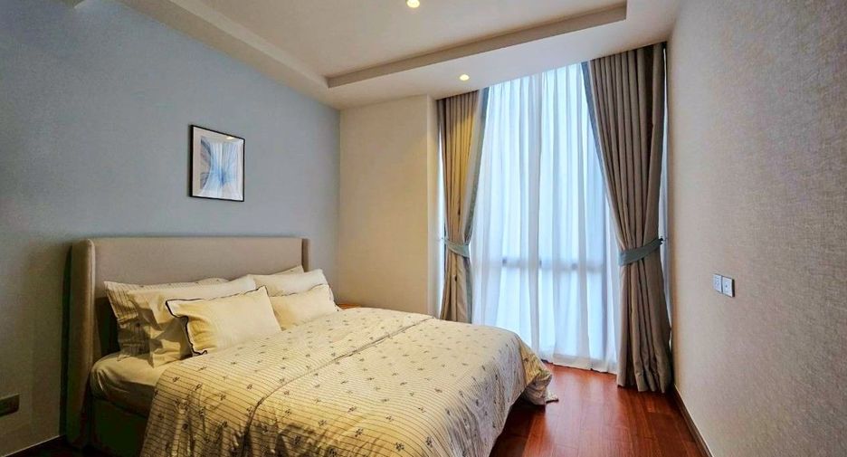 For sale 3 bedrooms condo in Bang Kho Laem, Bangkok