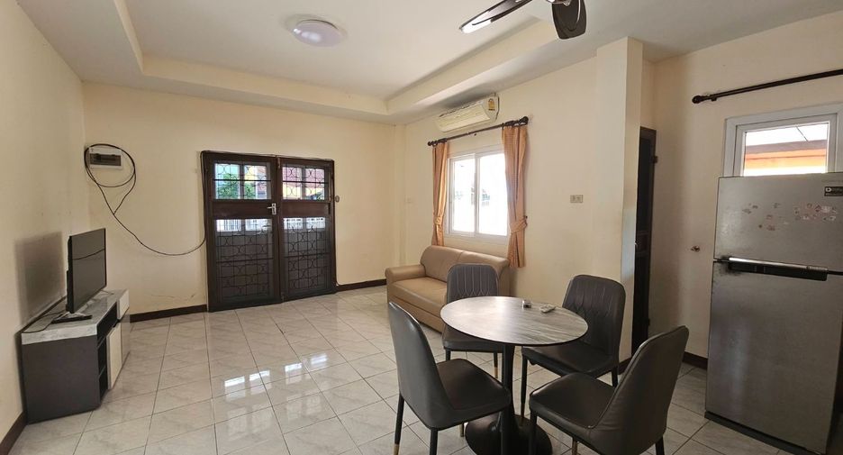 For rent 2 bedrooms house in Bang Lamung, Chonburi