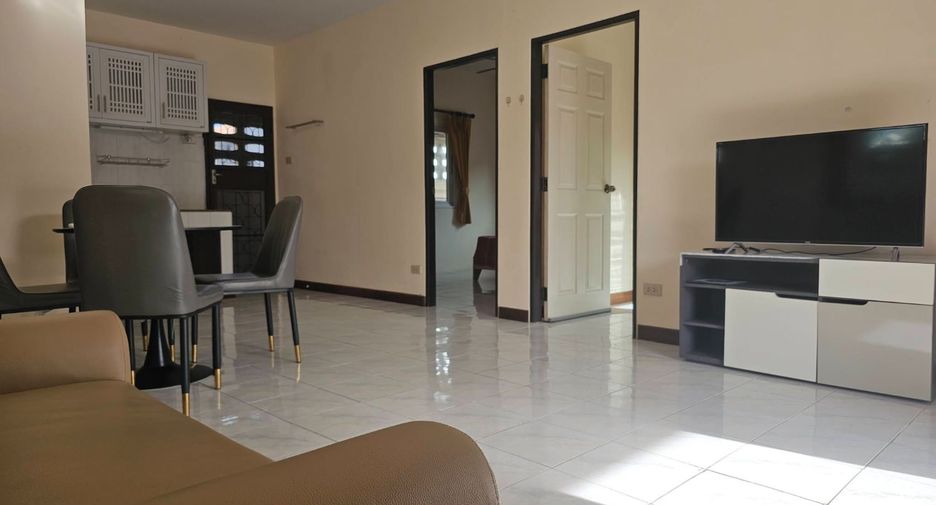 For rent 2 bedrooms house in Bang Lamung, Chonburi