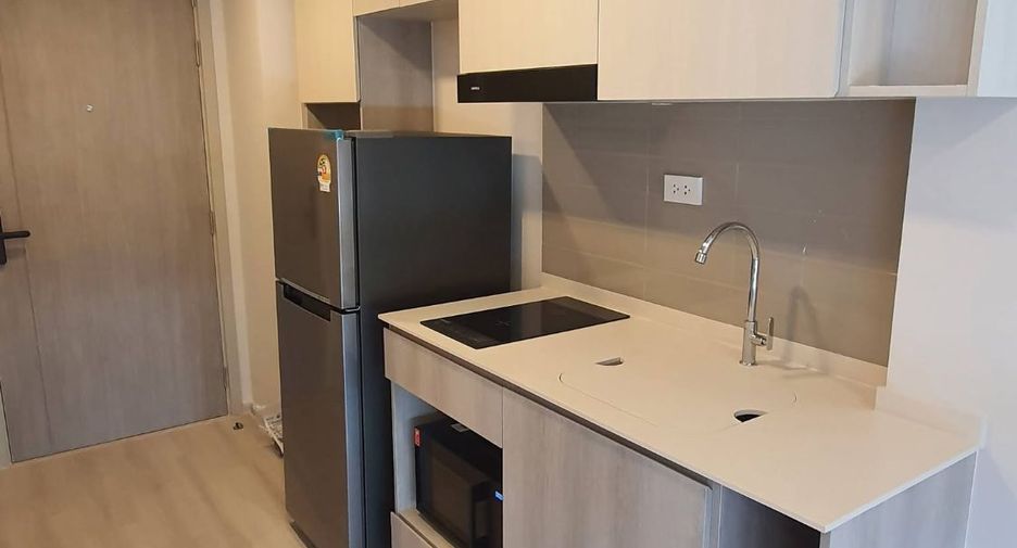 Wohnung zur Miete mit 1 Zimmer in Huai Khwang, Bangkok