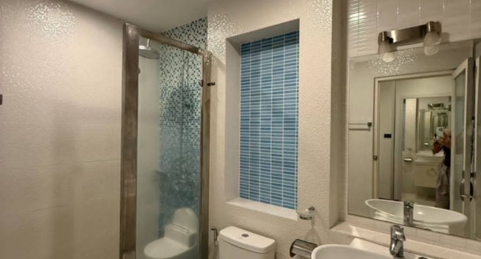 For rent and for sale 6 bedrooms house in Bang Lamung, Chonburi
