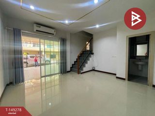 For sale 3 bedrooms townhouse in Mueang Samut Sakhon, Samut Sakhon