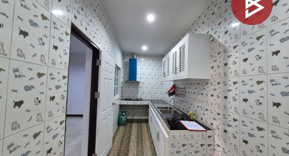 Reihenhaus zum Kauf mit 3 Zimmer in Mueang Samut Sakhon, Samut Sakhon
