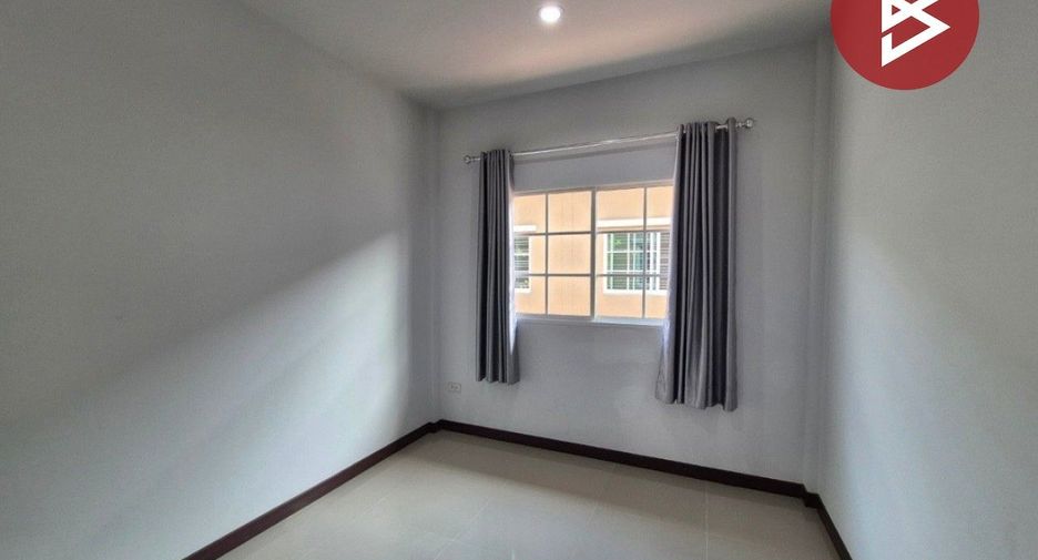 Reihenhaus zum Kauf mit 3 Zimmer in Mueang Samut Sakhon, Samut Sakhon