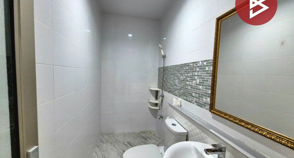 Reihenhaus zum Kauf mit 3 Zimmer in Mueang Samut Sakhon, Samut Sakhon