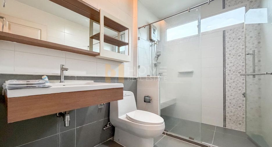 Haus zum Kauf mit 4 Zimmer in Thawi Watthana, Bangkok