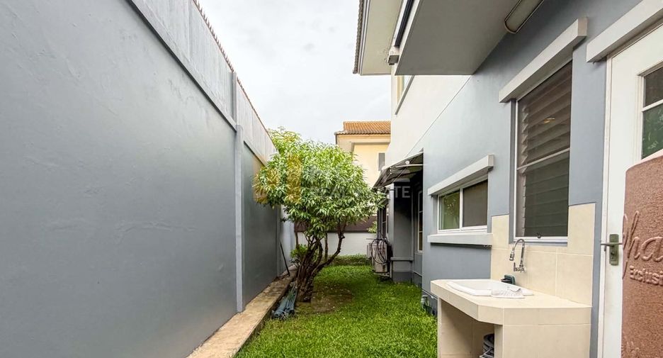 Haus zum Kauf mit 4 Zimmer in Thawi Watthana, Bangkok