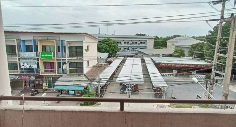 Local comercial en venta de 1 habitaciones en Si Racha, Chonburi