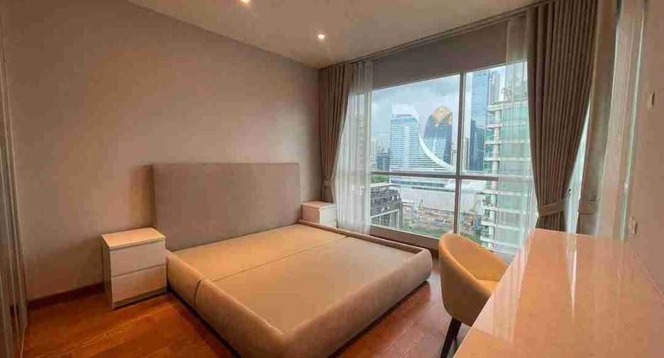 À louer 2 chambres condo à Pathum Wan, Bangkok