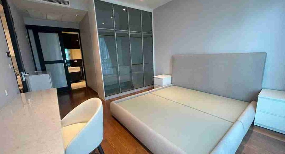 À louer 2 chambres condo à Pathum Wan, Bangkok