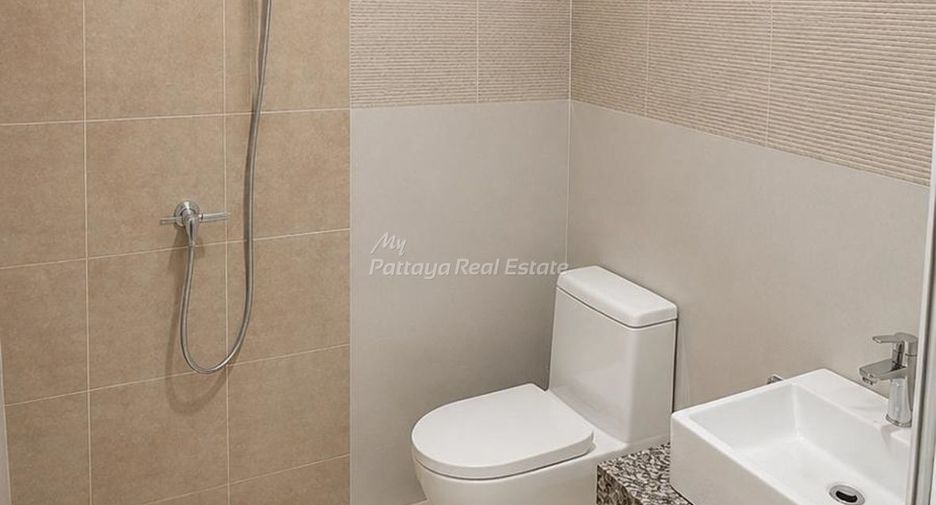 For sale 2 ベッドルーム townhouse in Bang Lamung, Chonburi